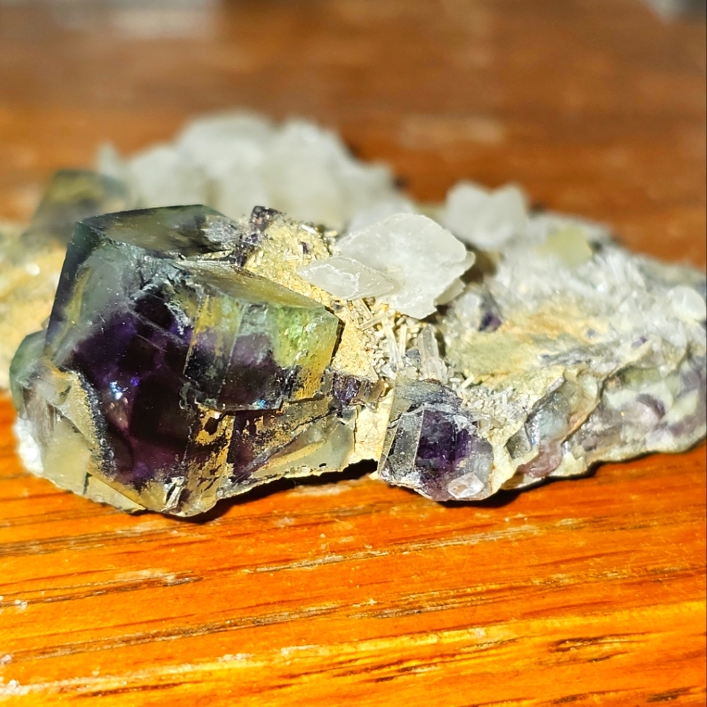 Yindu fluorite